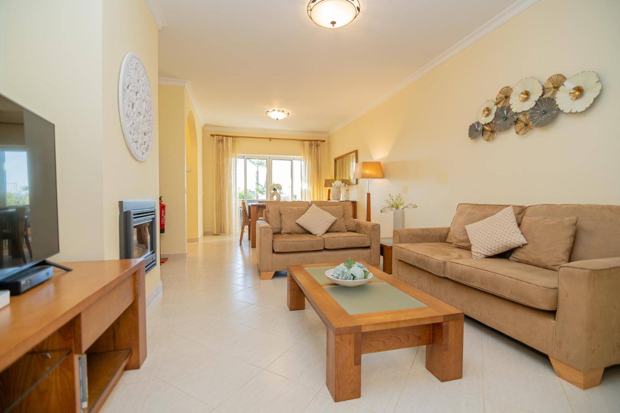 Quinta Da Boa Nova - Cheerful And Spacious 2-Bedroom Duplex เอสโตเบอร์ ภายนอก รูปภาพ